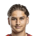 L. Kabashi